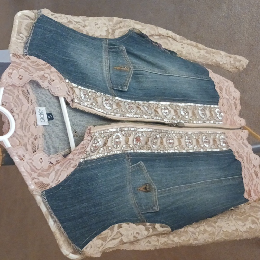 Vintage from store "Cache", Denim-Lace Jacket,sz S, -,"New"-..made in U.S.A.